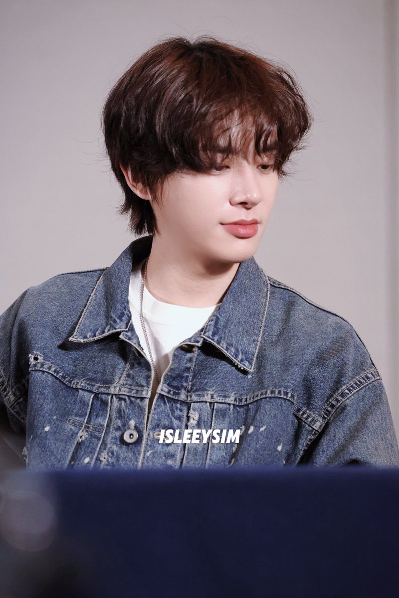 isleeysim's tweet photo. 20260308
yzy·shanghai

🫦

#제이크 #JAKE #ジェイク 
#심재윤 #SIMJAEYUN #沈载伦 
#엔하이픈 #ENHYPEN_JAKE #ENHYPEN https://t.co/O1rwpISUBs