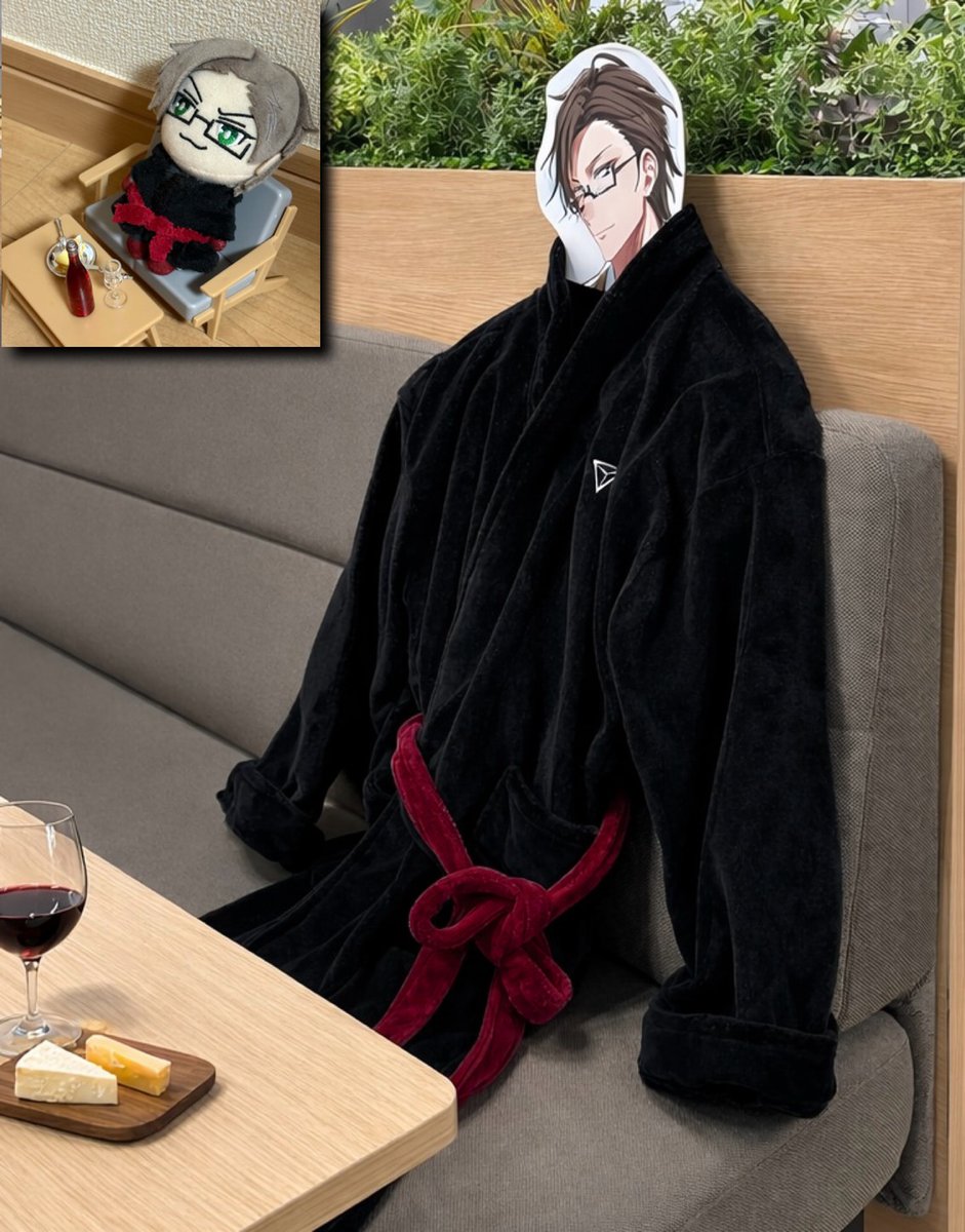 【#HYPSTER】

/
入間 銃兎バースデーグッズ
「バスローブ（名刺風カード付き）」
＆新規描き下ろしイラスト使用のポストカード特典
の受注期間は本日23:59まで‼️
\

ご購入はこちらから✅
store.plusmember.jp/hypster/produc…

詳細はこちら✅
hypnosismic.com/news/hmgs26030…

お見逃しなく！