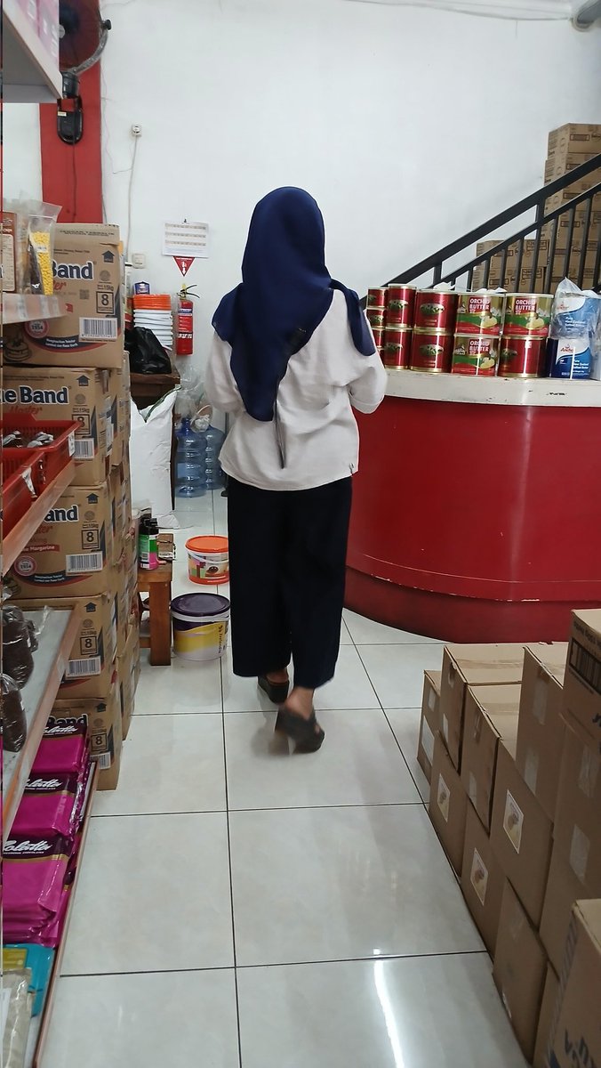 nnavzf's tweet photo. @ustadchen Hallo 2026, mama belanja bahan kue ditempat yang sama lagi https://t.co/upC7F35TY0