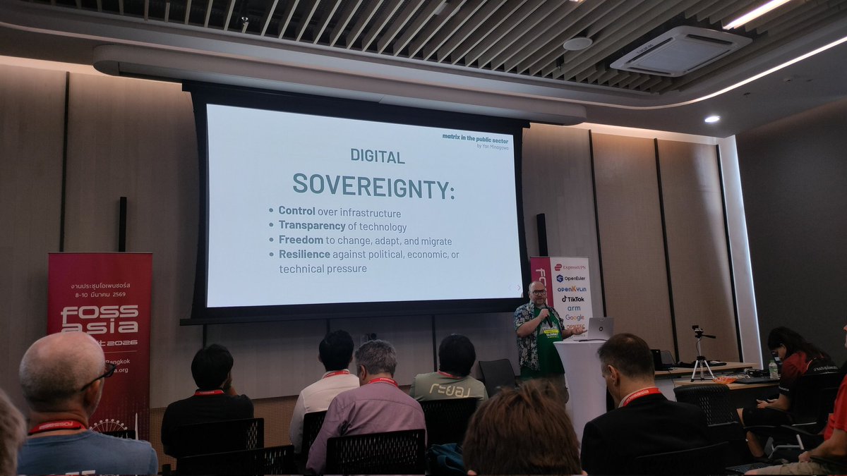 Praveen Kumar tweet media