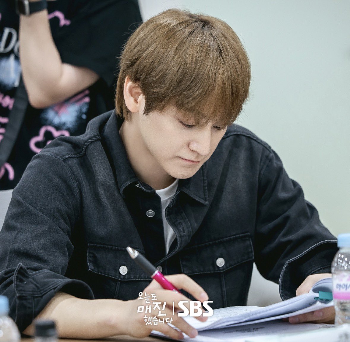 김범 취향계 (@beom_7777) on Twitter photo 