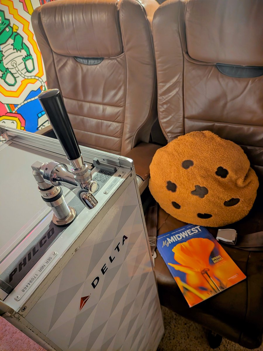 Philco Predicta tweet media