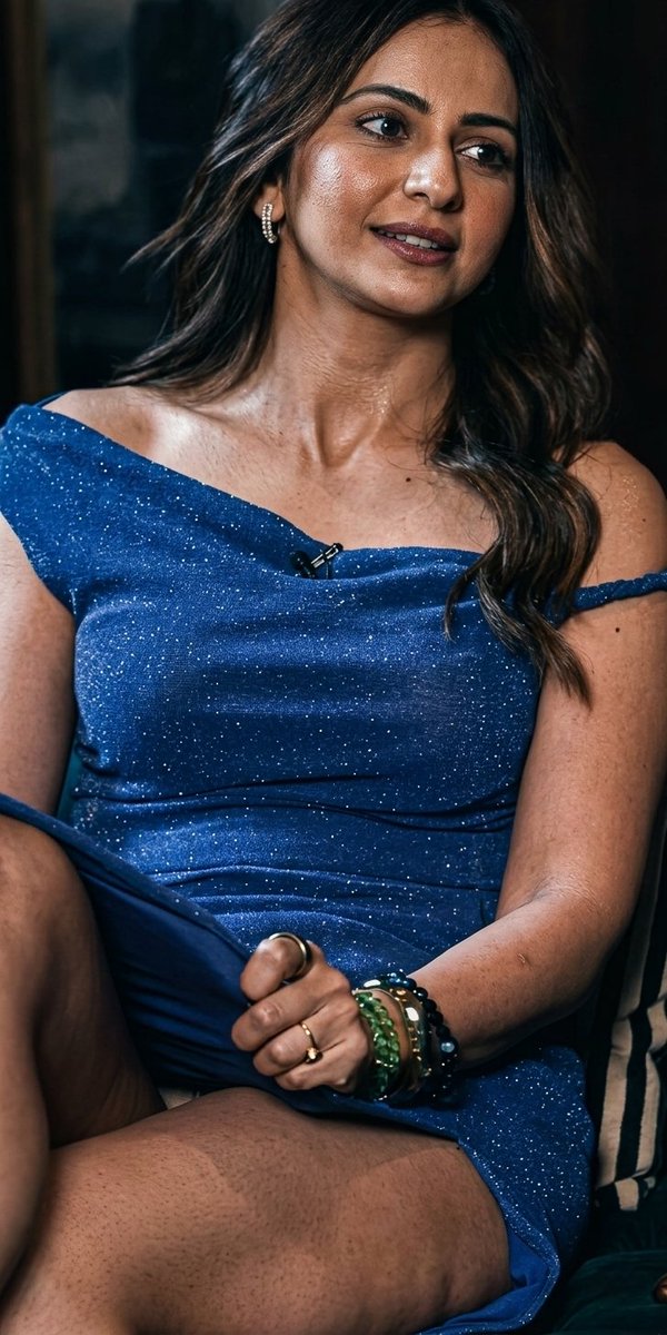 Someone: are you girl 
Me; yes i am girl with potta kunju