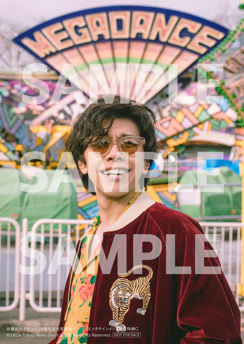佐藤拓也 さん(@5tAkUyA5)の写真集ですが、ローソンエンタテインメント