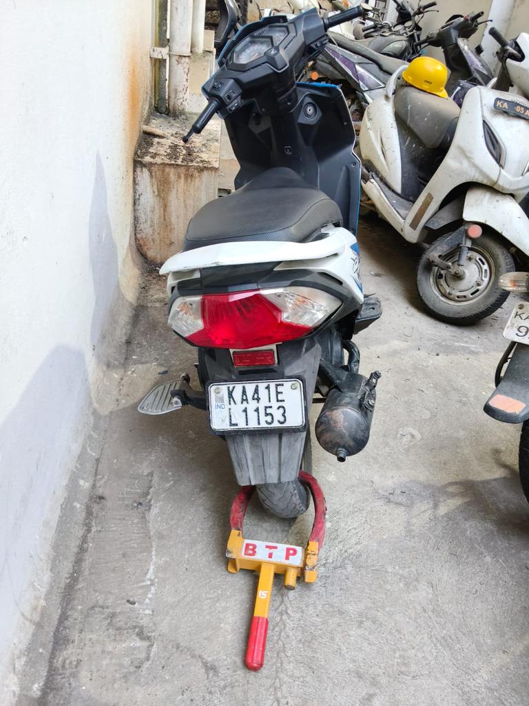 ChamarajapeteTrafficPs tweet media