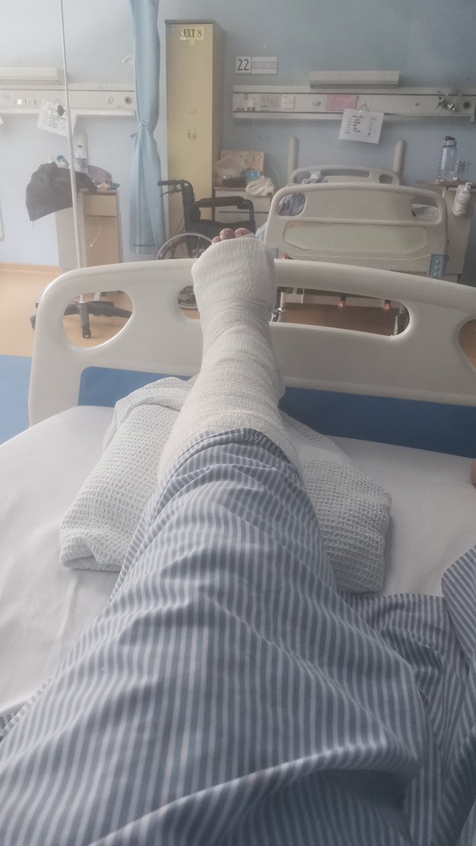 therealMHH12's tweet photo. took break a leg seriously LUL https://t.co/jL8LqsF9AW