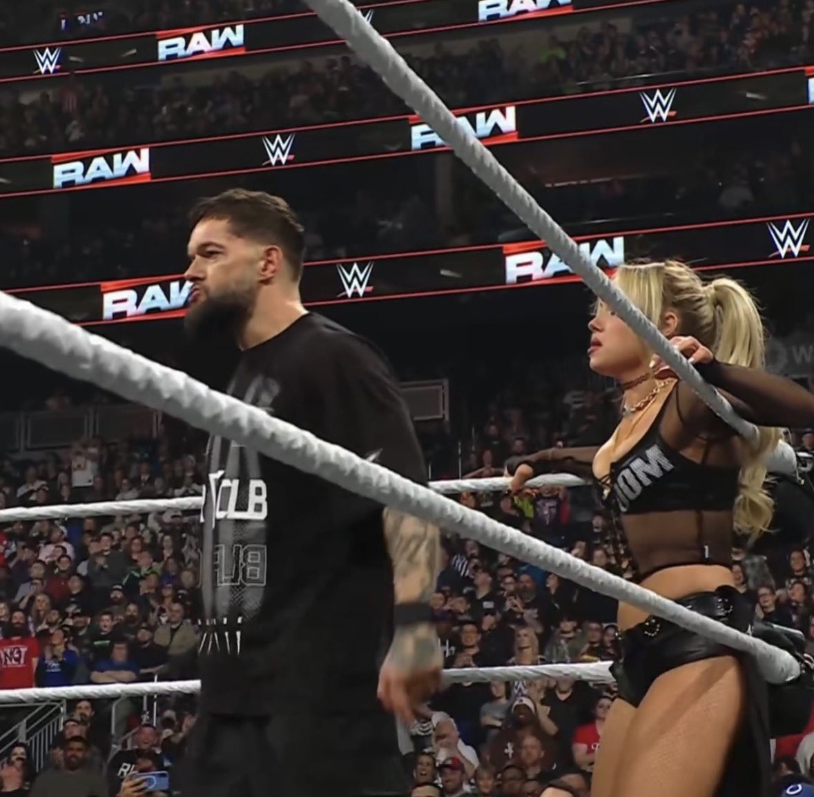 hayley ⋆𐙚₊ tweet media