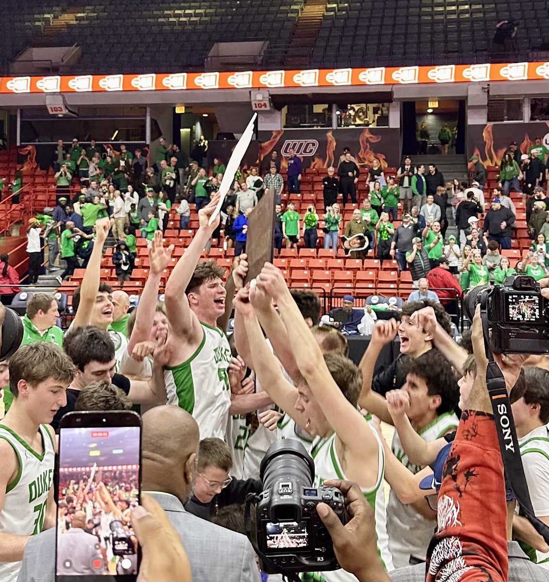 York High School Athletics tweet media