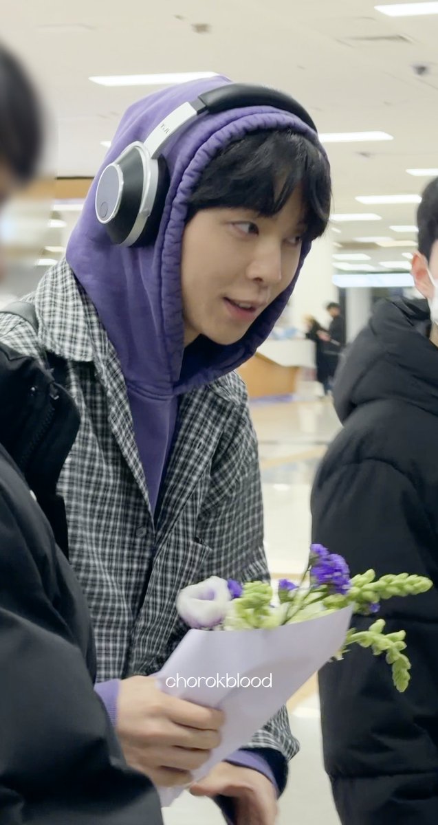 260309 GMP 쟈니 🪻🫐

낭만뽀이에게도 낭만이 필요해...💜
#JOHNNY #쟈니 #서영호 #JOHNNYSUH #NCT #NCT127