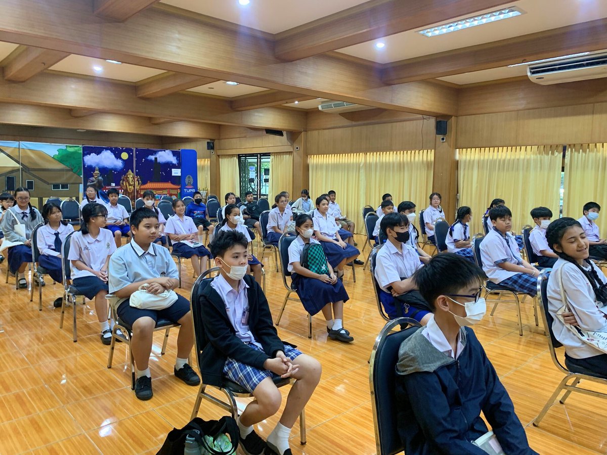 BFITSThailand's tweet image. Classrooms wrapped up.
Graduations celebrated.
Farewells shared.

Now it’s time to welcome the next generation 🌟 Our TUPR BFITS Program team and Thai staff recently met prospective students during the Interview Day.

#TUPR #BFITSProgram #ShineWithBFITS #JoinTUPR #TeachInThailand