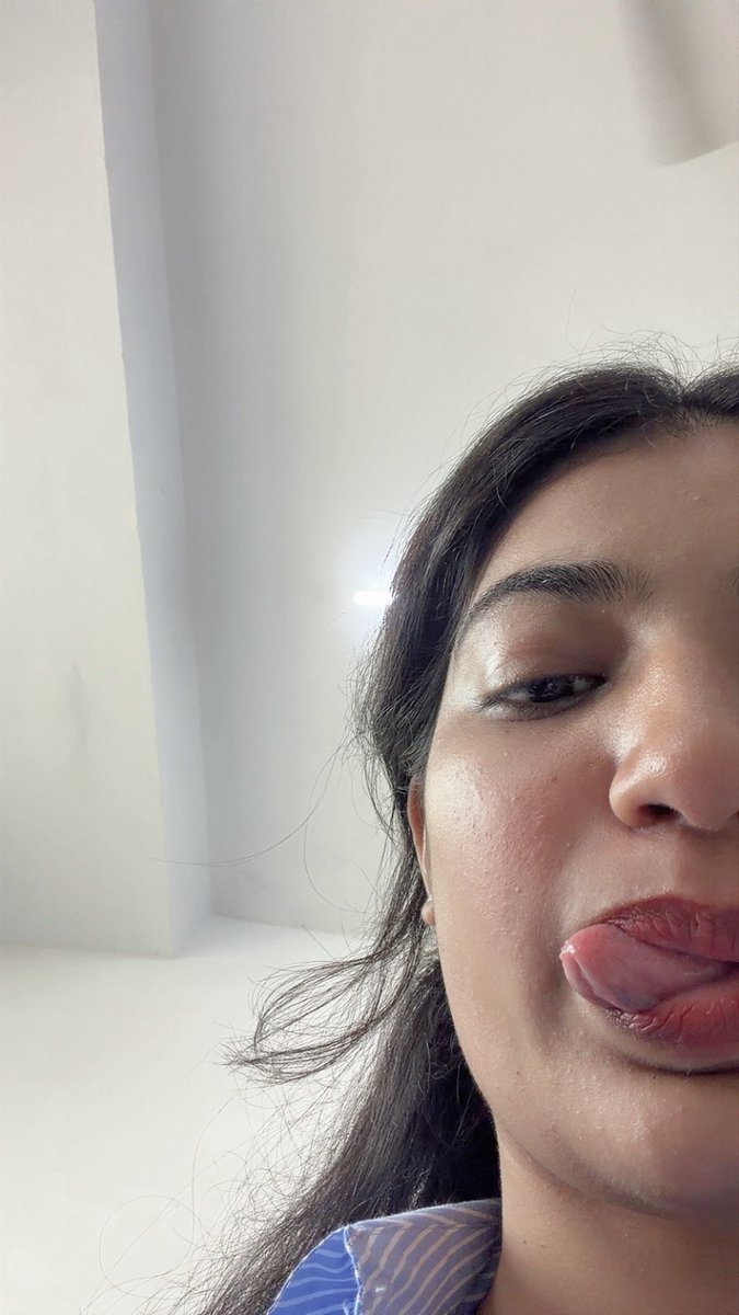 😋