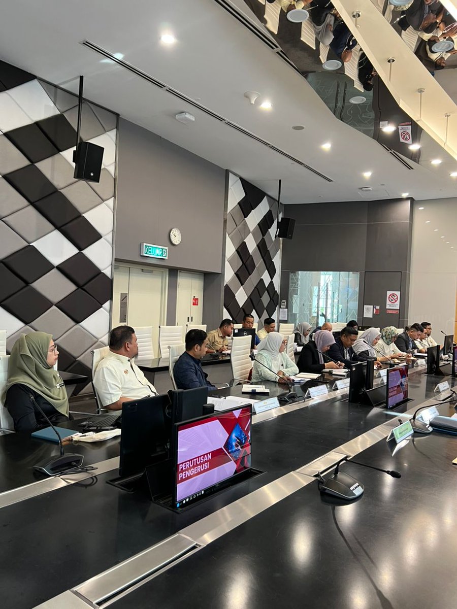 Bahagian Pengurusan Sumber Manusia tweet media