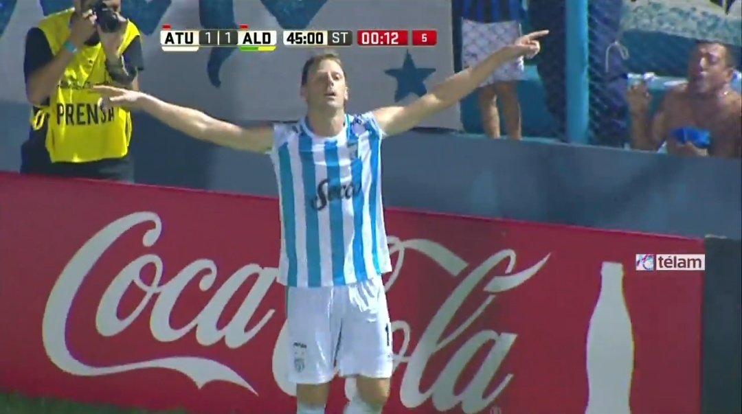 MARIO LEITO NEGRO DE MIERDA tweet media