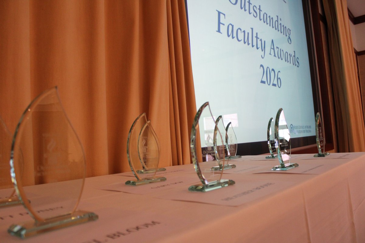 XuesuXiao's tweet image. Honored to celebrate the 2026 Outstanding Faculty Award with colleagues from across VA at a ceremony hosted by the State Council of Higher Education for Virginia at the Lewis Ginter Botanical Garden in Richmond!
@GMUCompSci @Mason_CEC @MasonResearch @GeorgeMasonNews @GeorgeMasonU