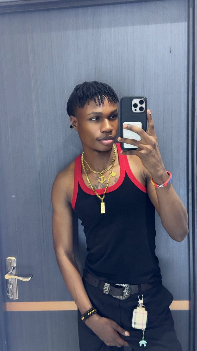 𝓘𝓣𝓢_𝓚𝓔𝓚𝓔𝓑𝓔𝓨𝓐🇨🇩 tweet media