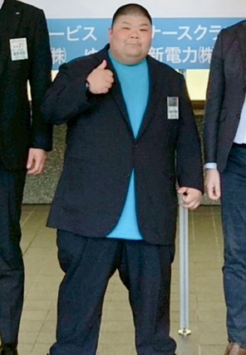 ebetsu_jc's tweet photo. 【氏名】
竹下 健太
【会社名】
TKサービス
【役職】
渉外担当理事
出向先：グローバル北海道委員会
【JC抱負】
多くの事業に積極的に参加し、JC活動を通して自分自身さらに成長したいです。様々な経験を積みながら、地域やメンバーの皆様に貢献できるよう精一杯取り組んでまいります。 https://t.co/RrjnBjAG9b