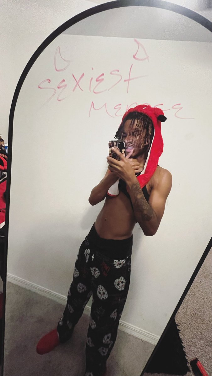 Freak ✪ tweet media