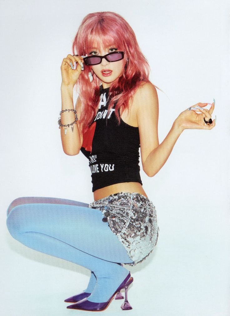 thalyonfilm's tweet image. insane era 

#1YearWithAOP
SEULGI BNB ANNIVERSARY
#BabyNotBaby
#AccidentallyOnPurpose