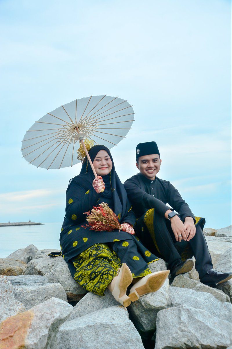 ingat lagi pasal omegle ni? hahahahaha kitorg dah kahwin!! 🤪🤭 26/12/25 ⋆.𐙚 ̊ <a href="/rabbaniahmad_/">𝕭𝖆𝖓𝖎  |</a> ❤️