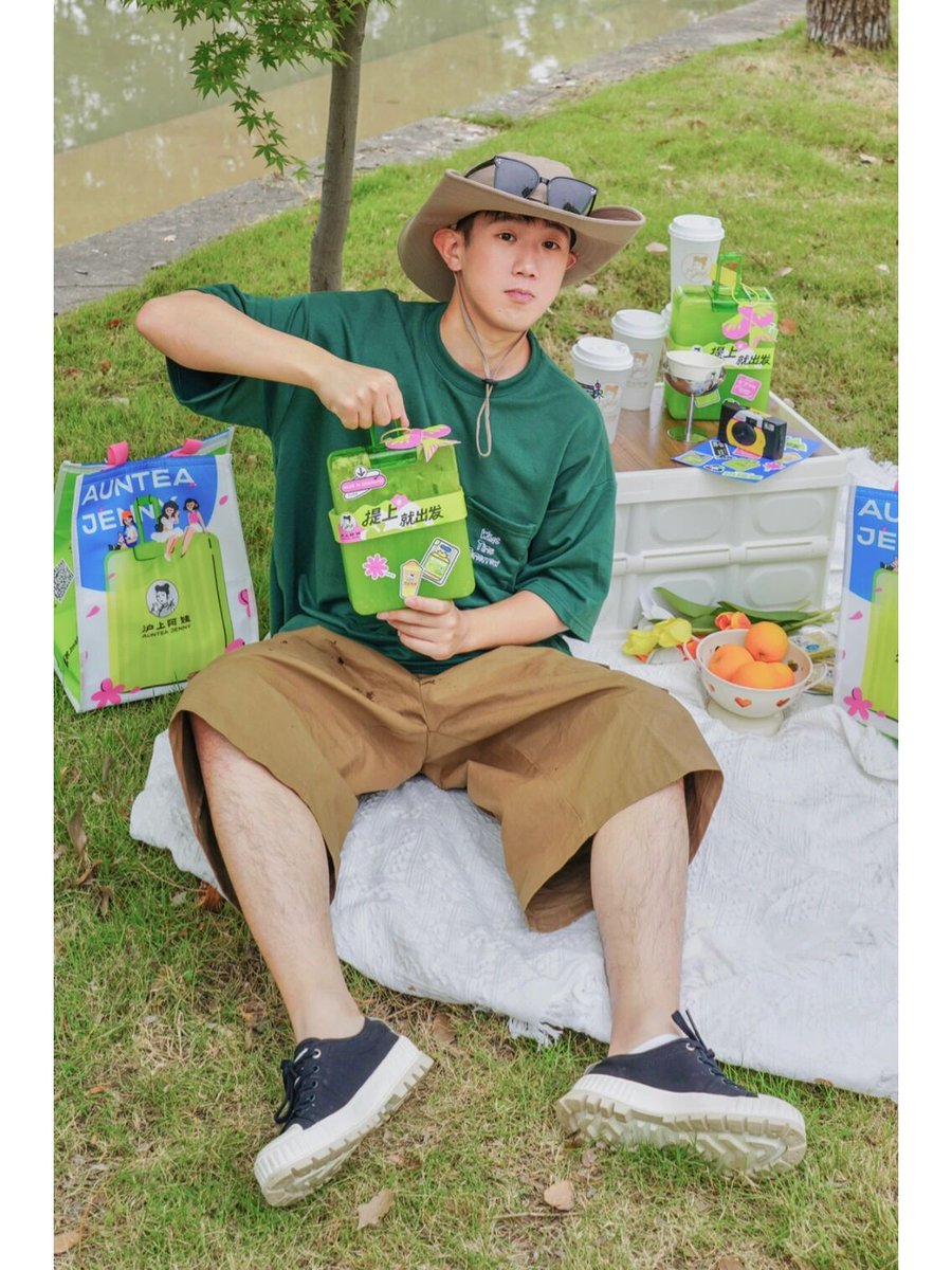 arkanamamajor's tweet photo. " This Saturday! Community Clean-Up u0026 Picnic at Maple Park (10AM-2PM). Bring gloves, friends, u0026 a blanket—let’s spruce up our neighborhood + enjoy snacks together! Sign up link in bio #MapleNeighborVibes" https://t.co/9CXL095TFQ