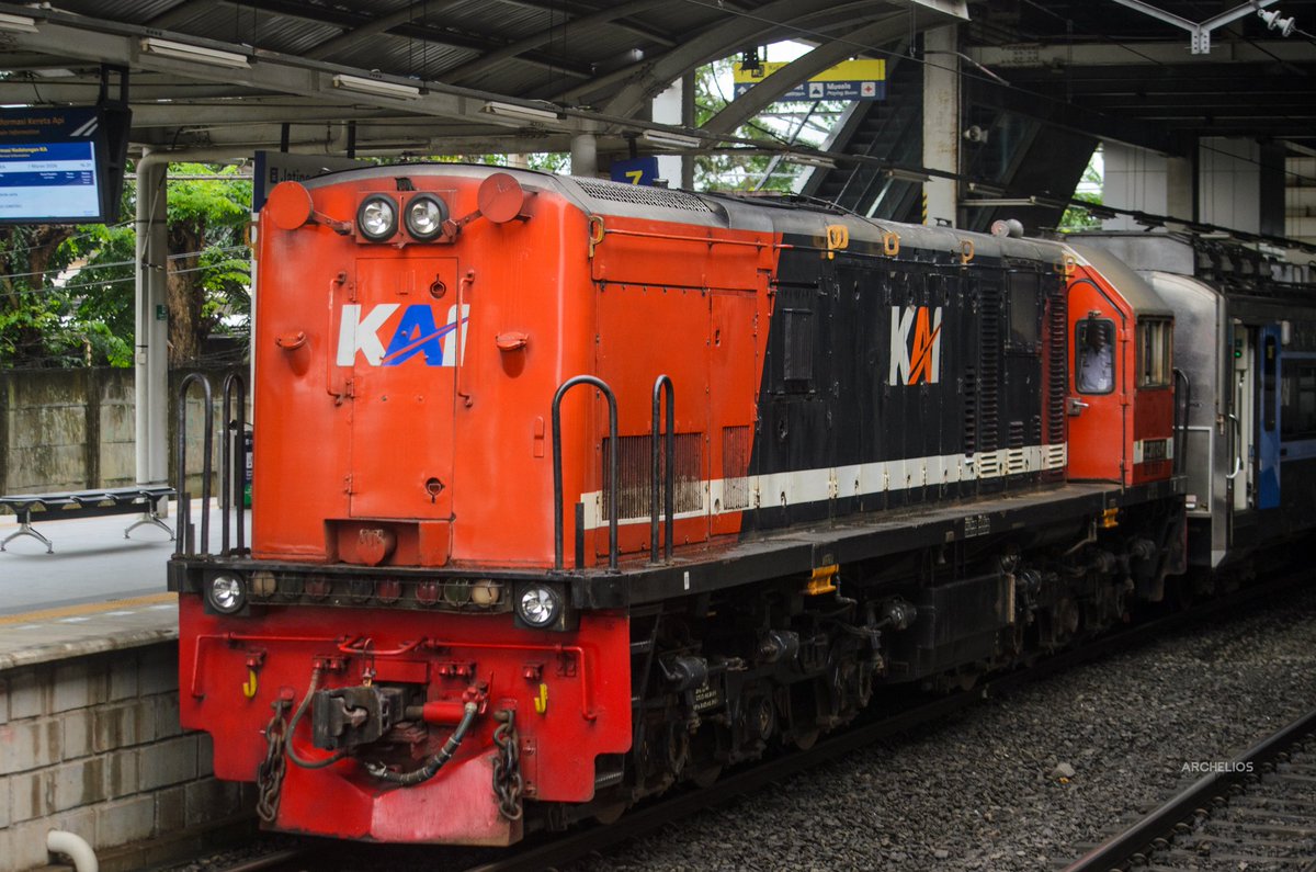 Arch, or アーチ tweet media