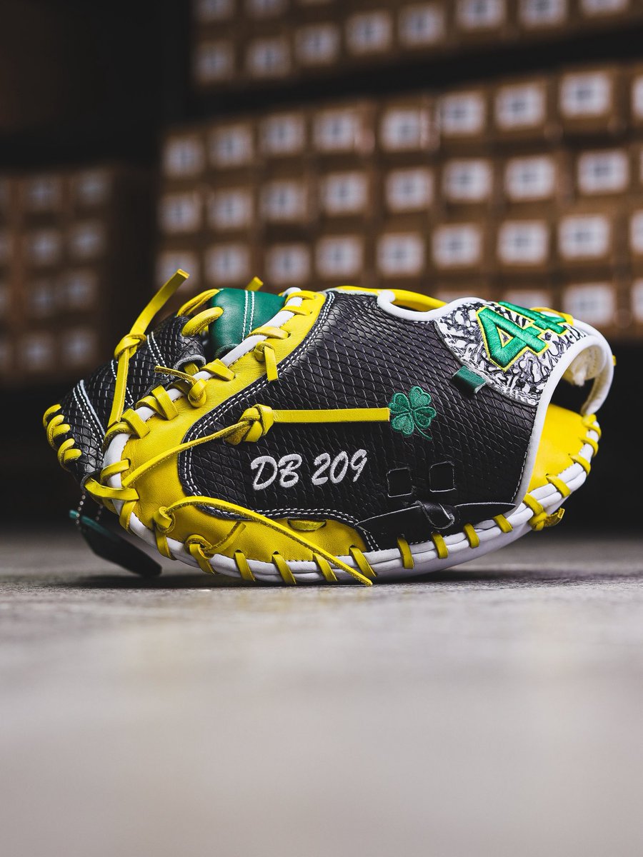 Dallas Braden tweet media