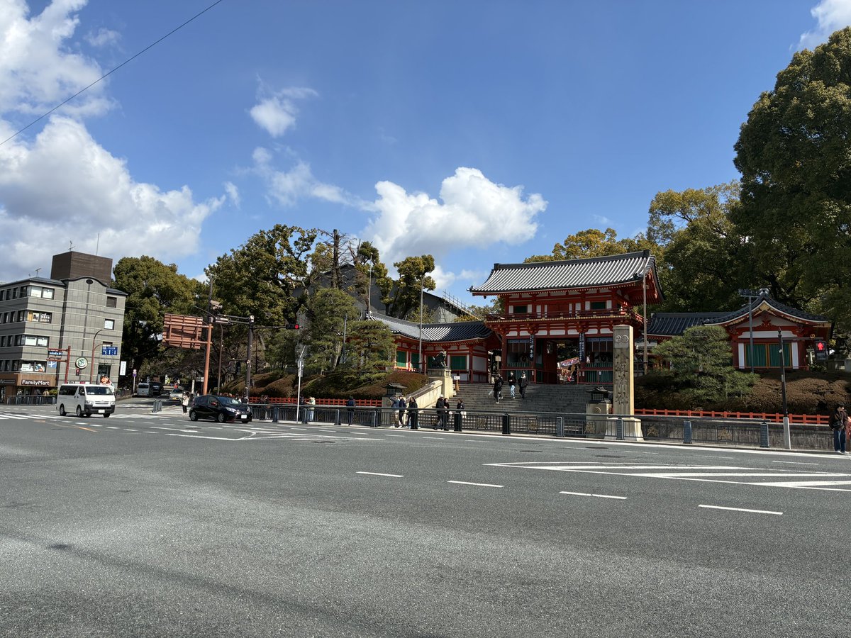 moo runner tweet media