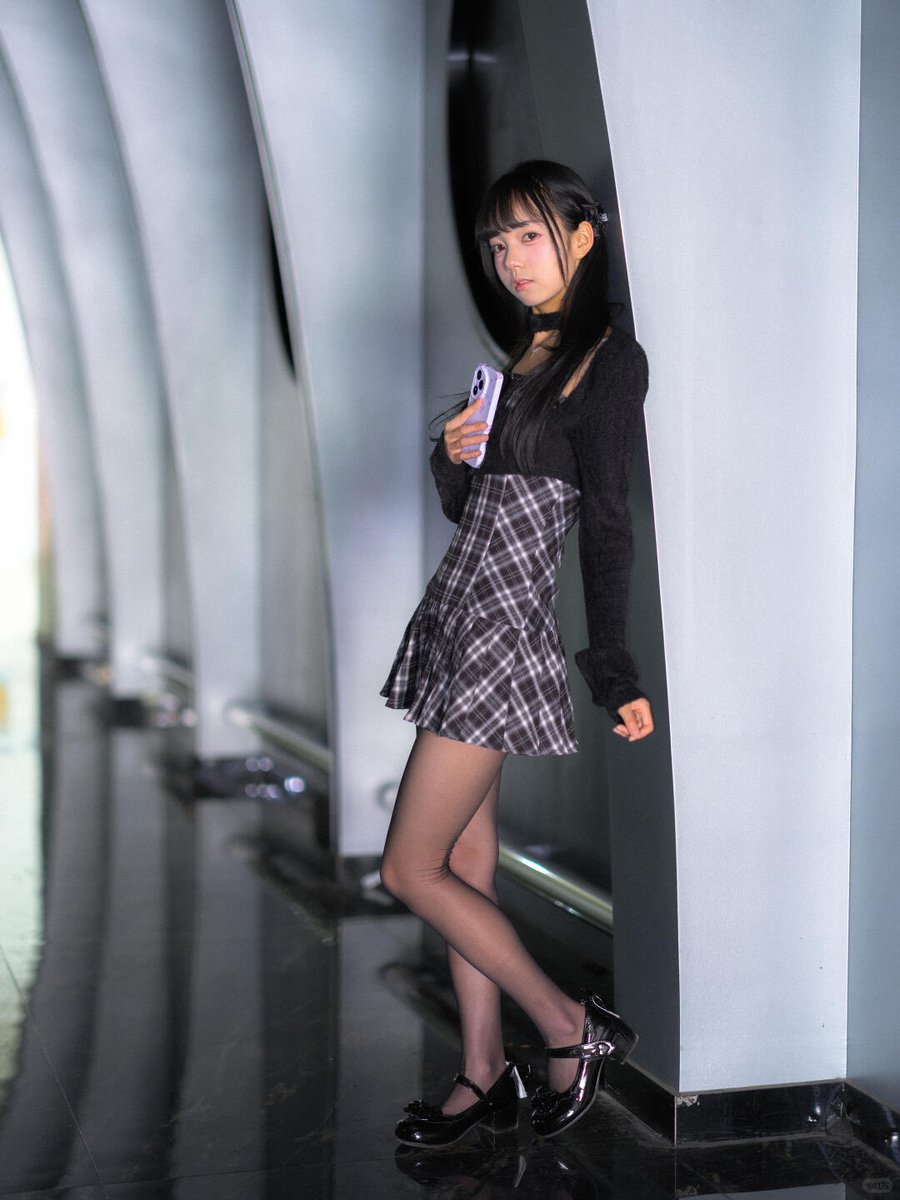 「丝姬」丝怡•学生卡 tweet media