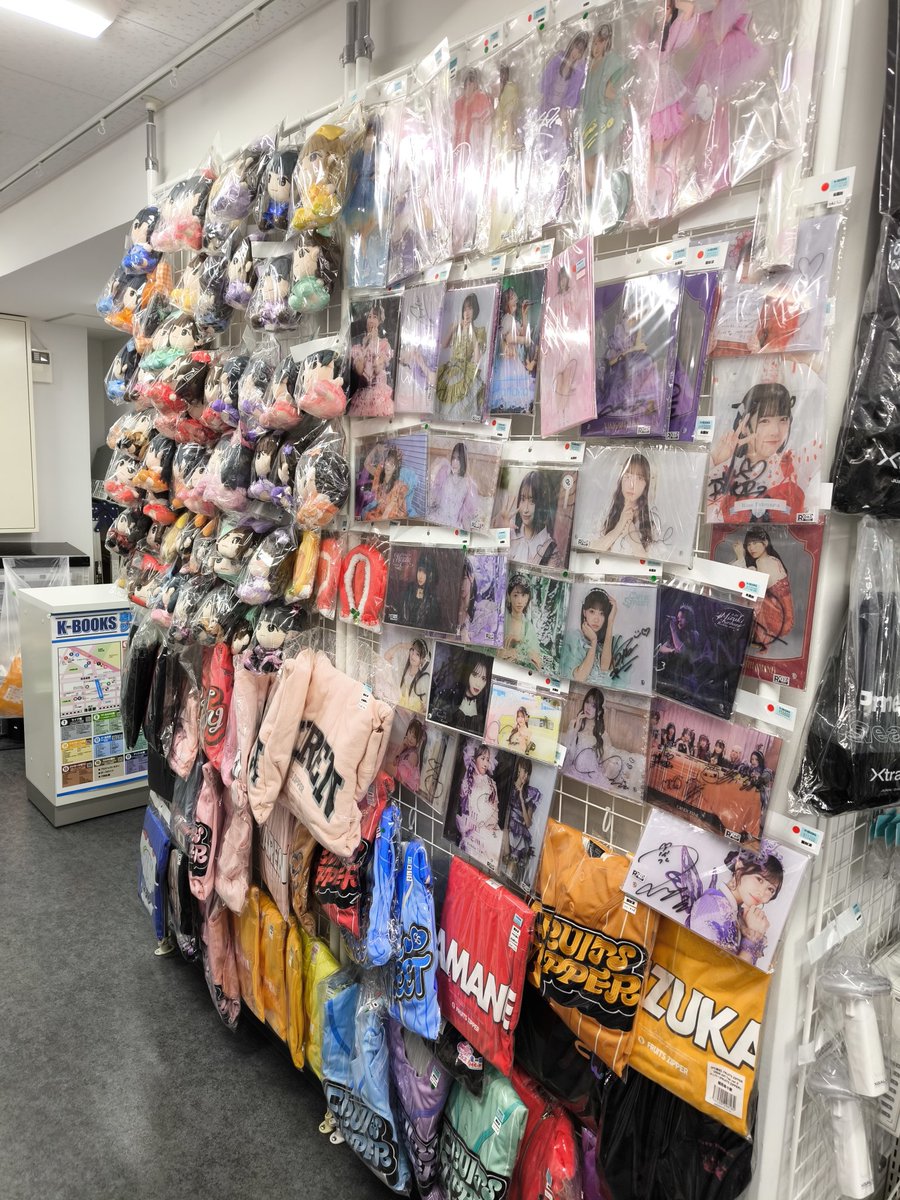 KAWAIILAB 🎀 【コーナー紹介】 入ってすぐ右手にカワラボさんの