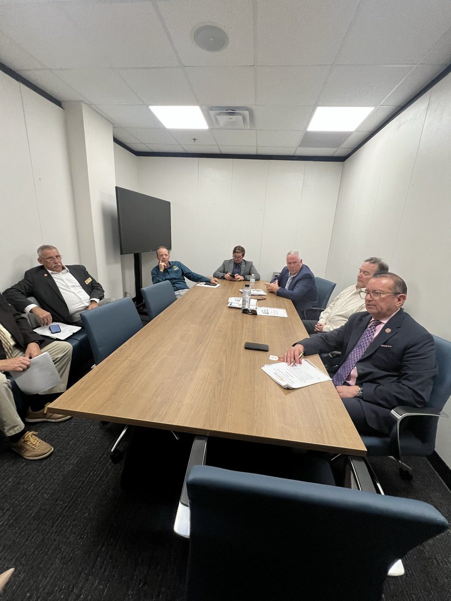 LopezForArizona tweet media