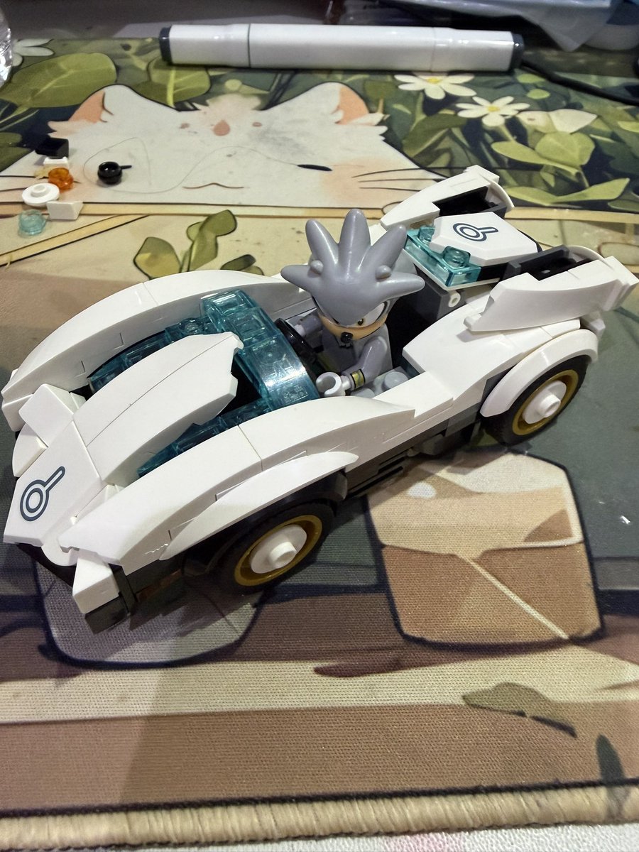 lavender / commission open tweet media