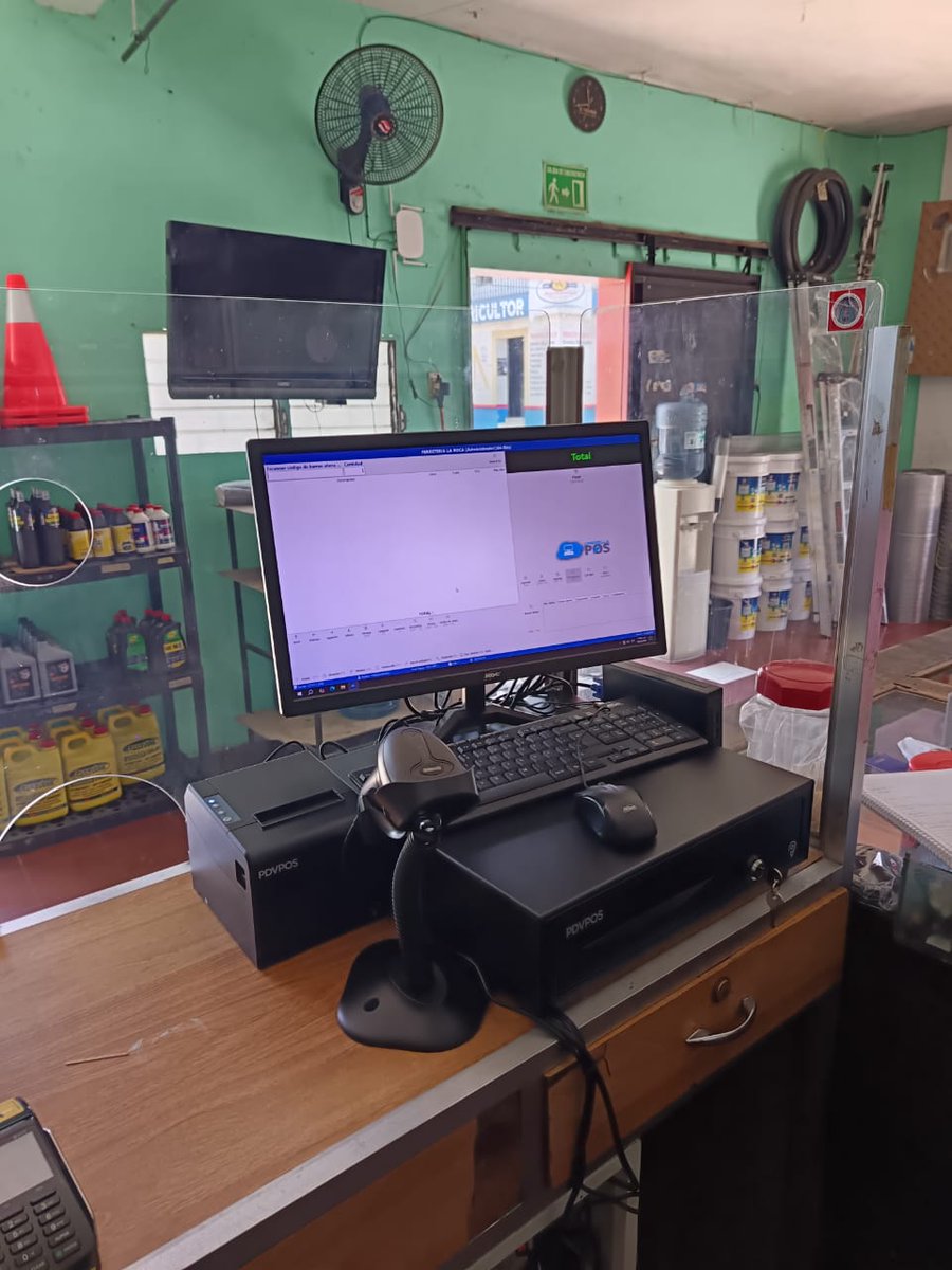 SystemUmbrella's tweet image. Queremos darles la bienbenida a nuestros amigos de Ferretia la Roca en el distrito de Santa Ana departamento de Santa Ana y agradecerles por confiar en nuestro sistema de punto de venta 𝙐𝙢𝙗𝙧𝙚𝙡𝙡𝙖𝙋𝙊𝙎.
Desearles todo el exito del mundo! felicidades!