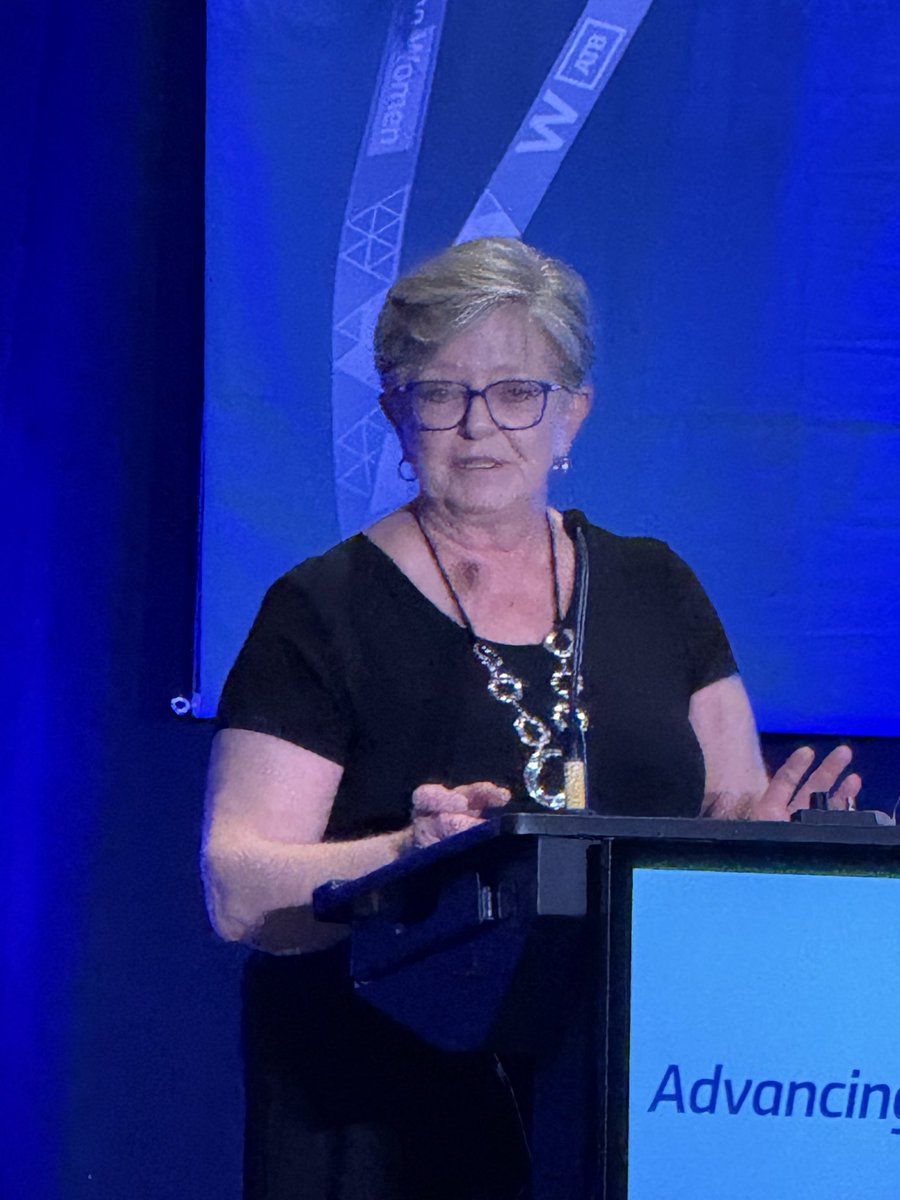 Merle Massie, PhD 📚✒️🚜🇨🇦 tweet media