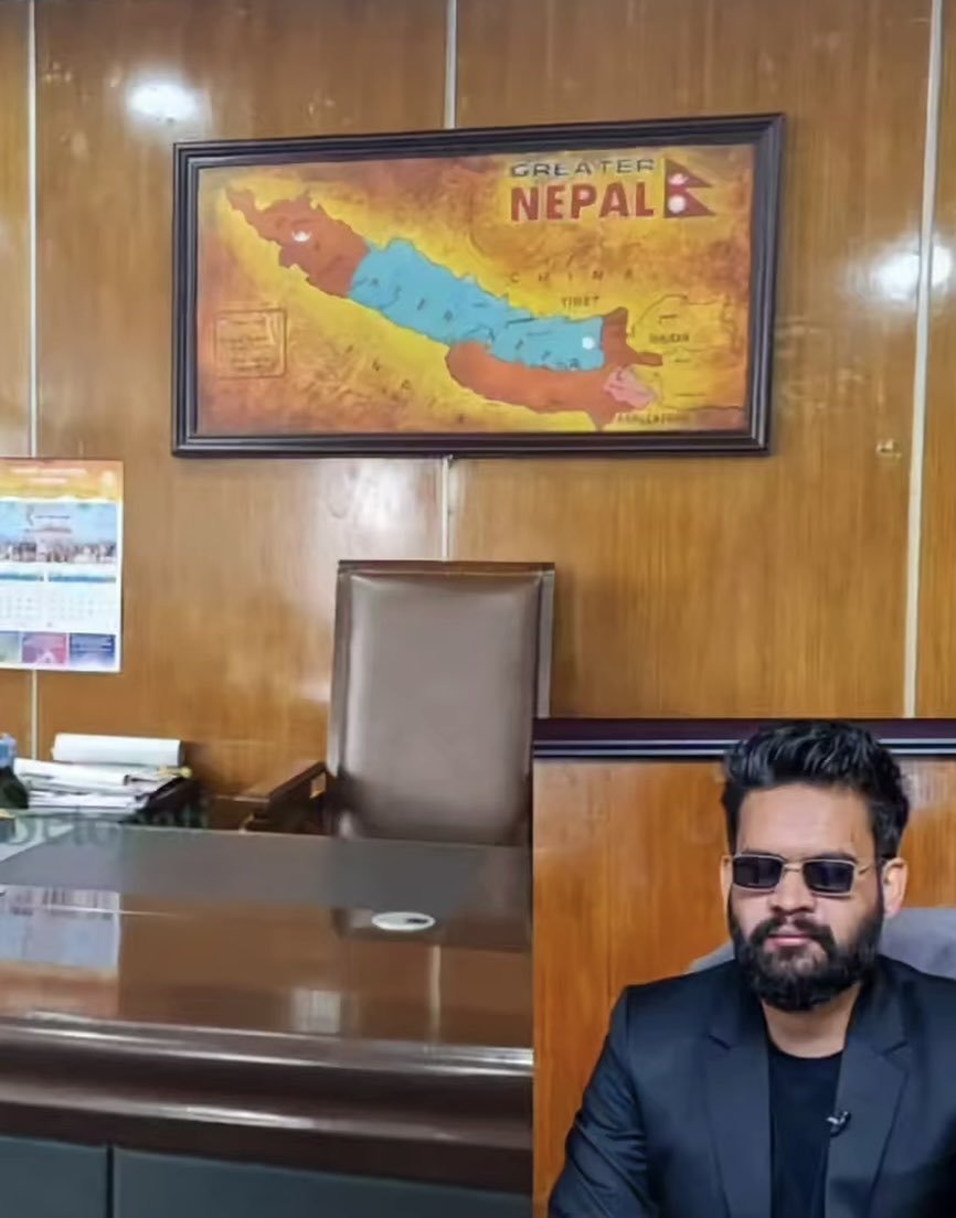 कोठाका भित्तामा स्वर्गबास भैसकेका बाबु आमा हजुरबुबा, हजुर आमाको तस्बिर राखिन्छन ! यसरी तस्बिर राखिएको ति फिर्ता आउछन, फेरी त्यस्तै माया, स्नेह पाइन्छ भनेर होइन सम्झनाका लागी हो ! यो ग्रेटर नेपालको कथा पनि त्यस्तै हो ! जमिन फिर्ता आउने त होइन, आए पनि सम्हाल्न सकिन्न खाली सम्झनाको