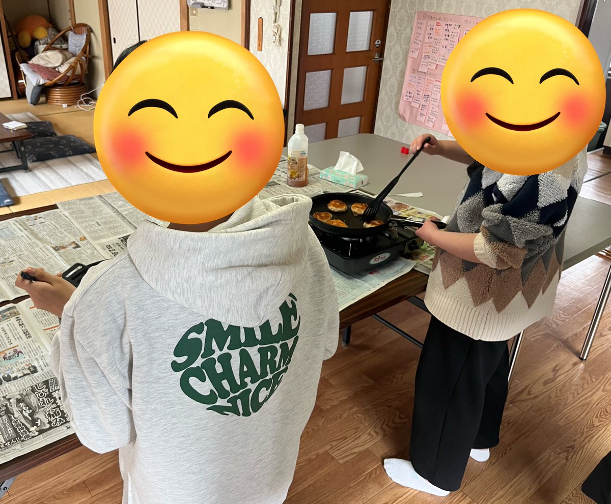 fs_beans's tweet photo. 今日のランチは
なんちゃってエビカツと
フルーツポンチ

とっても簡単で
とってもおいしい！

はんぺんとカニカマでできちゃいました https://t.co/7G3MgHFhEY