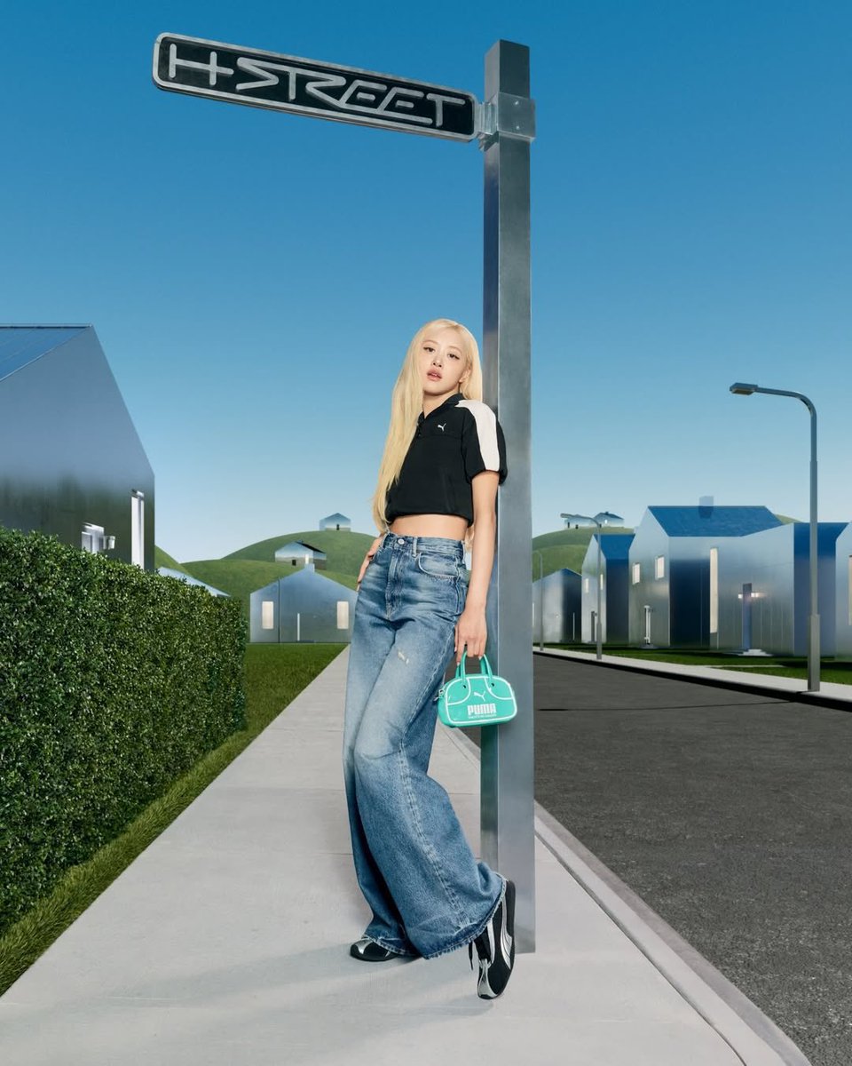 rosé pics tweet media