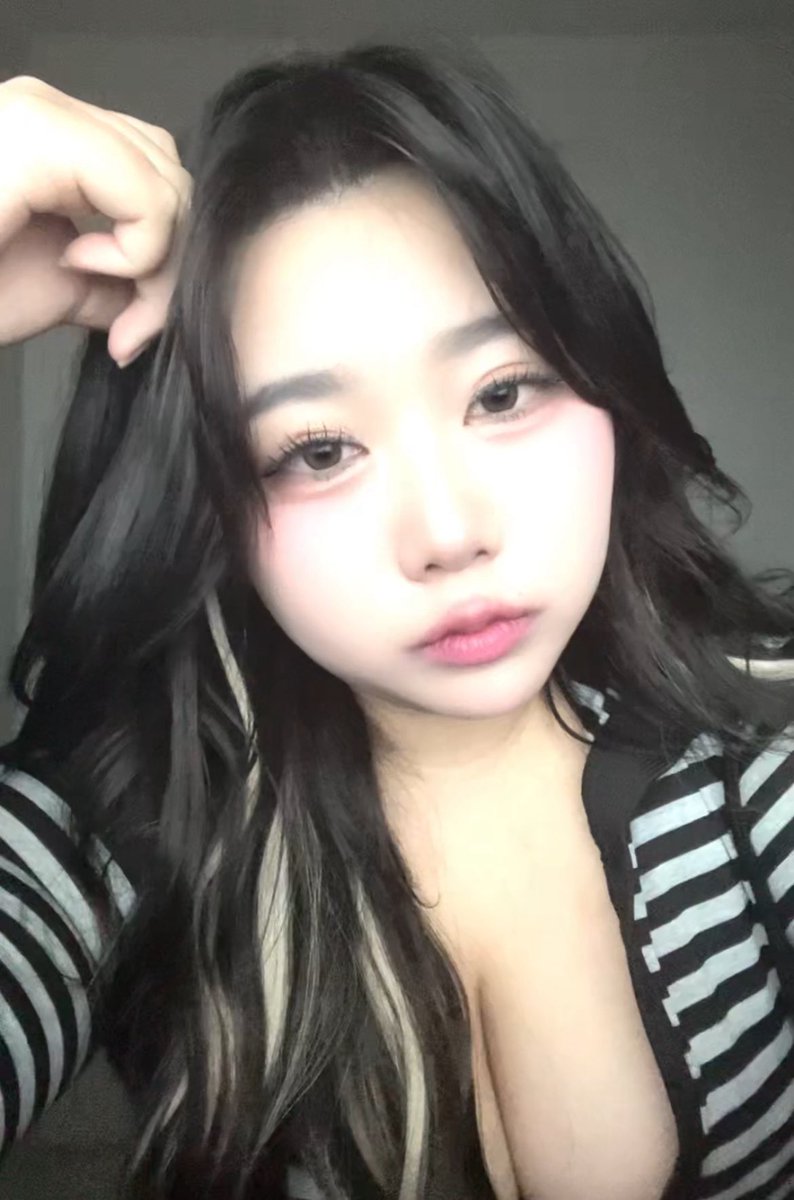 이날 사진은 아직도 마음에 들어
#섹트 #비떱
