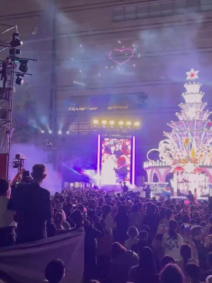 durian mille crepenever disappoints，尤其是这种fully comforting的口感。🦷