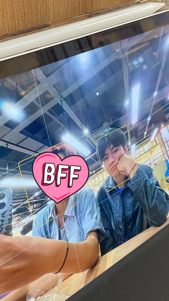 kucingBocil tweet media