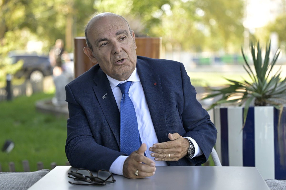 Little Think Tank tweet media