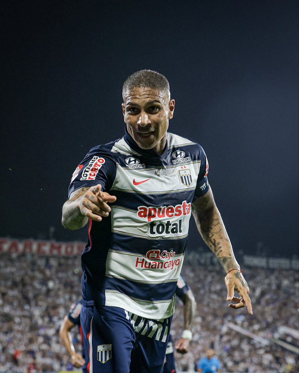 Вⷡoͦᴋⷦeͤrͬdͩ tweet media