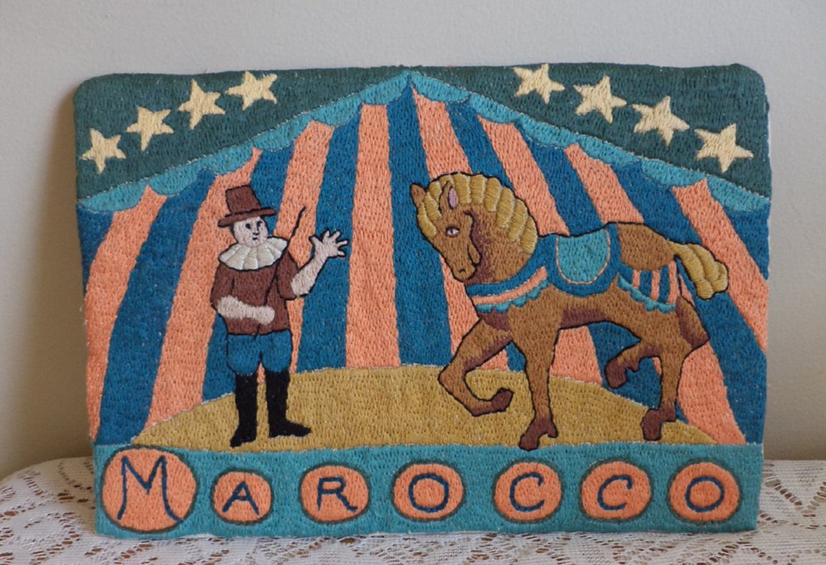 JulieKSchuler's tweet image. Marocco, the Trained Horse
hand embroidered artwork

jschulerart.etsy.com/listing/157542…

#needlework #textileart #needlepainting #embroidery #horse