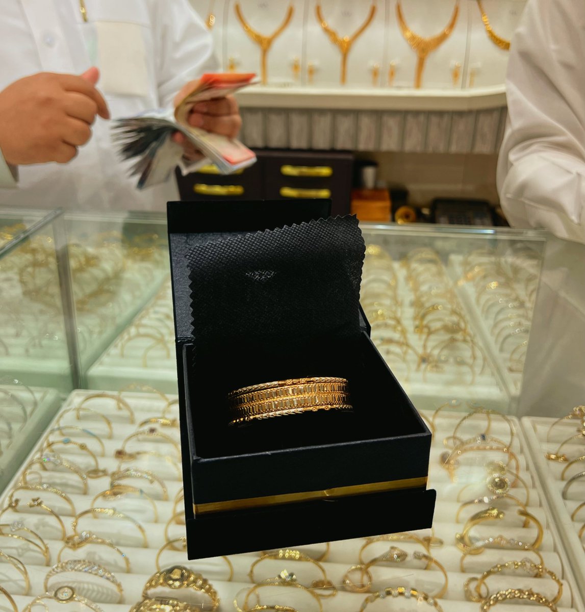 ‏ハス tweet media