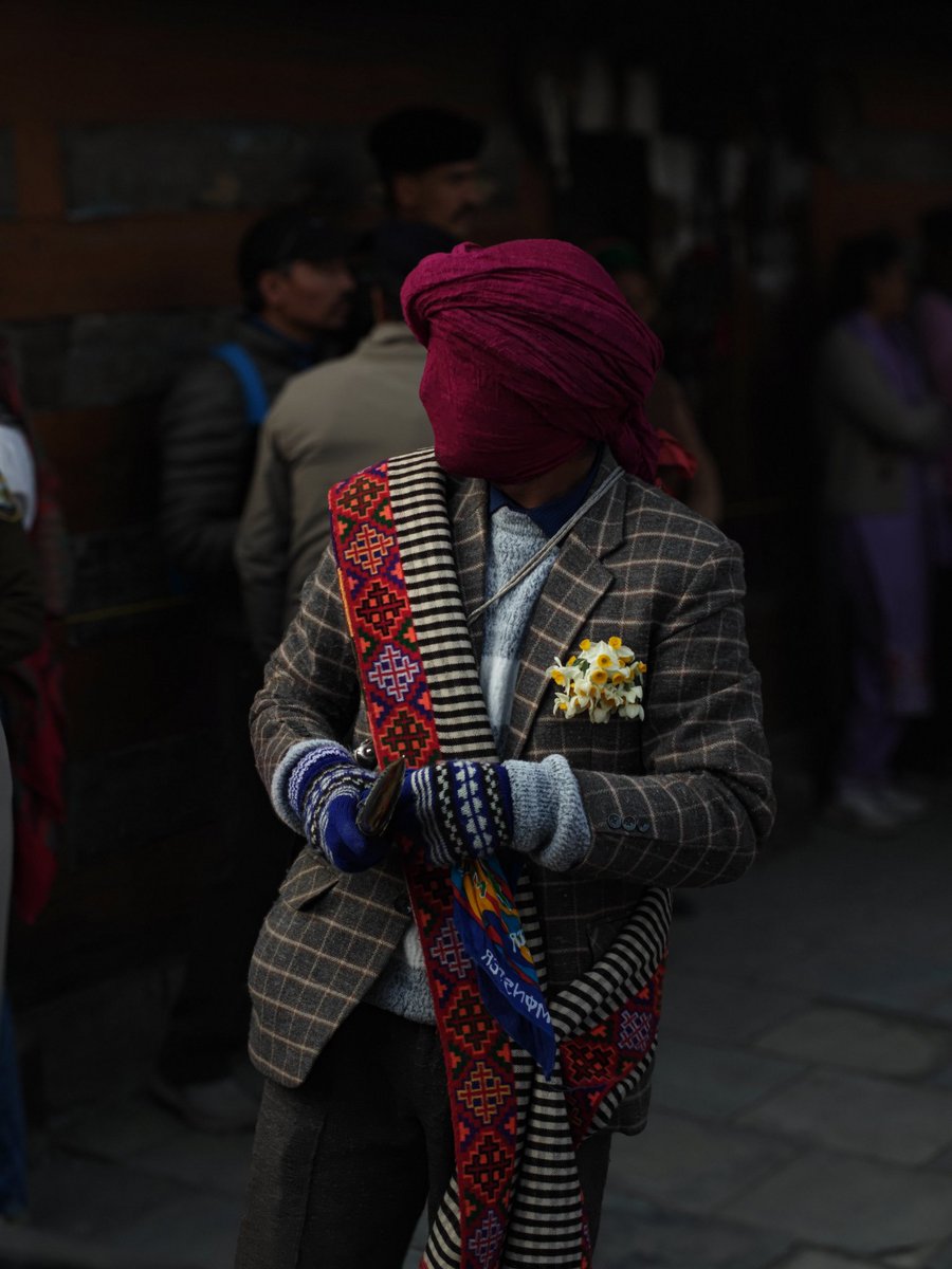 imRnanda's tweet photo. ✨ Finally checked off my bucket list: Witnessing the magical Raulane Festival in Kinnaur! 🌀 Cloaked Raula &amp; Raulane danced into a trance under Himalayan skies stepping into folklore. #RaulaneMagic #KinnaurDreams #HimalayanMystique 
#Himachal https://t.co/Aq2P7UUX0z