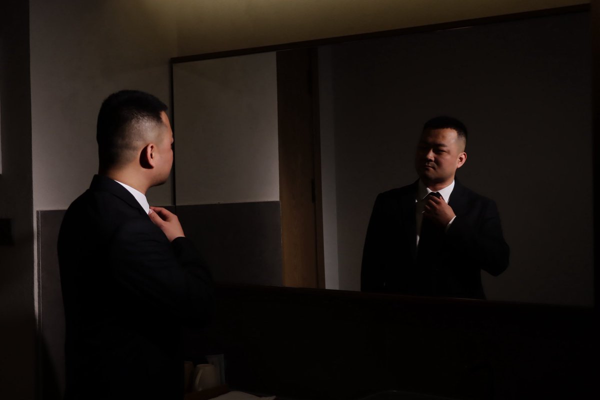 一个拍照的 tweet media