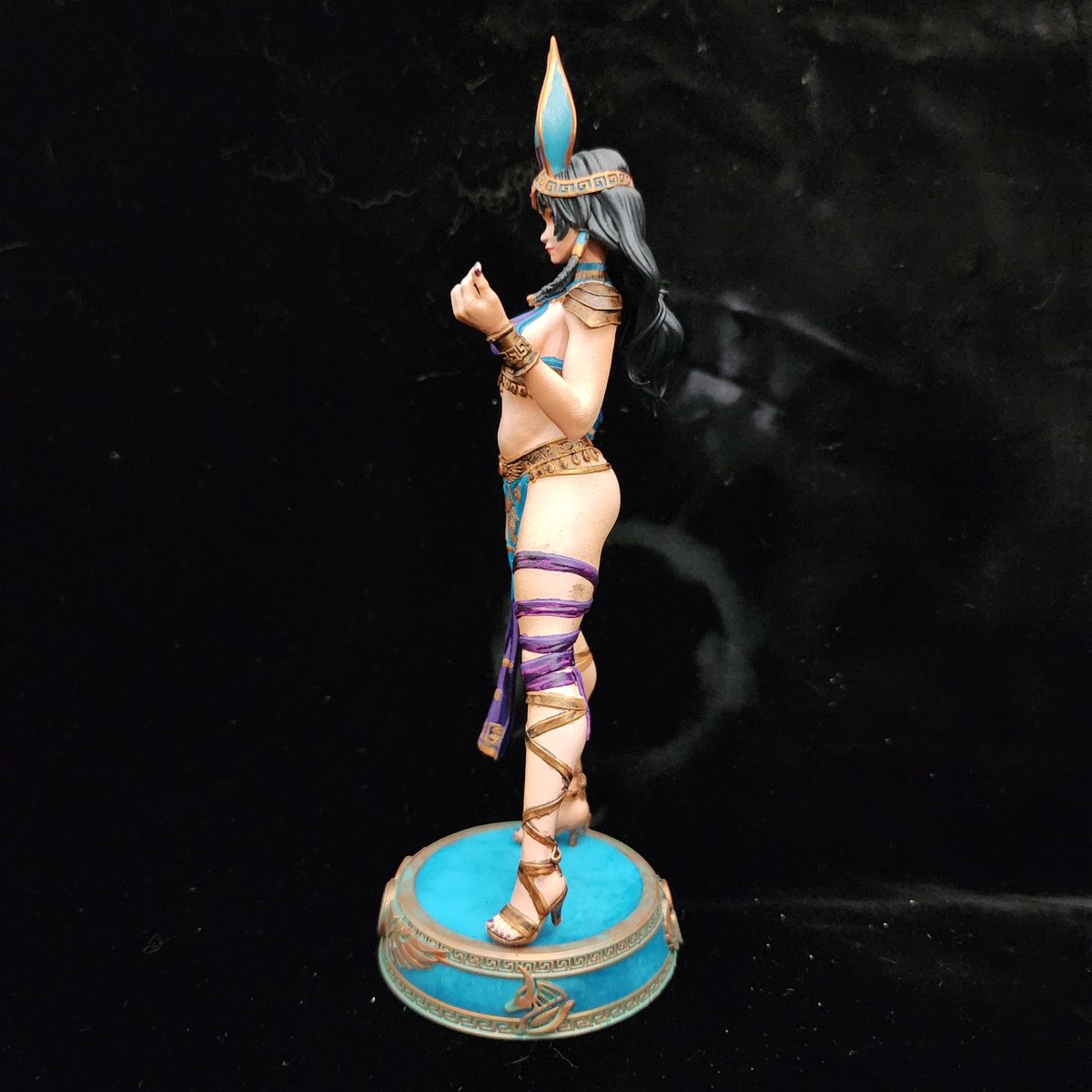 artofthecrowe's tweet photo. My entry photos for the @RAW_RoninArts painting competition
#nefrida #mini #art #3dprint #competitionpiece https://t.co/dTtAxHZAlQ