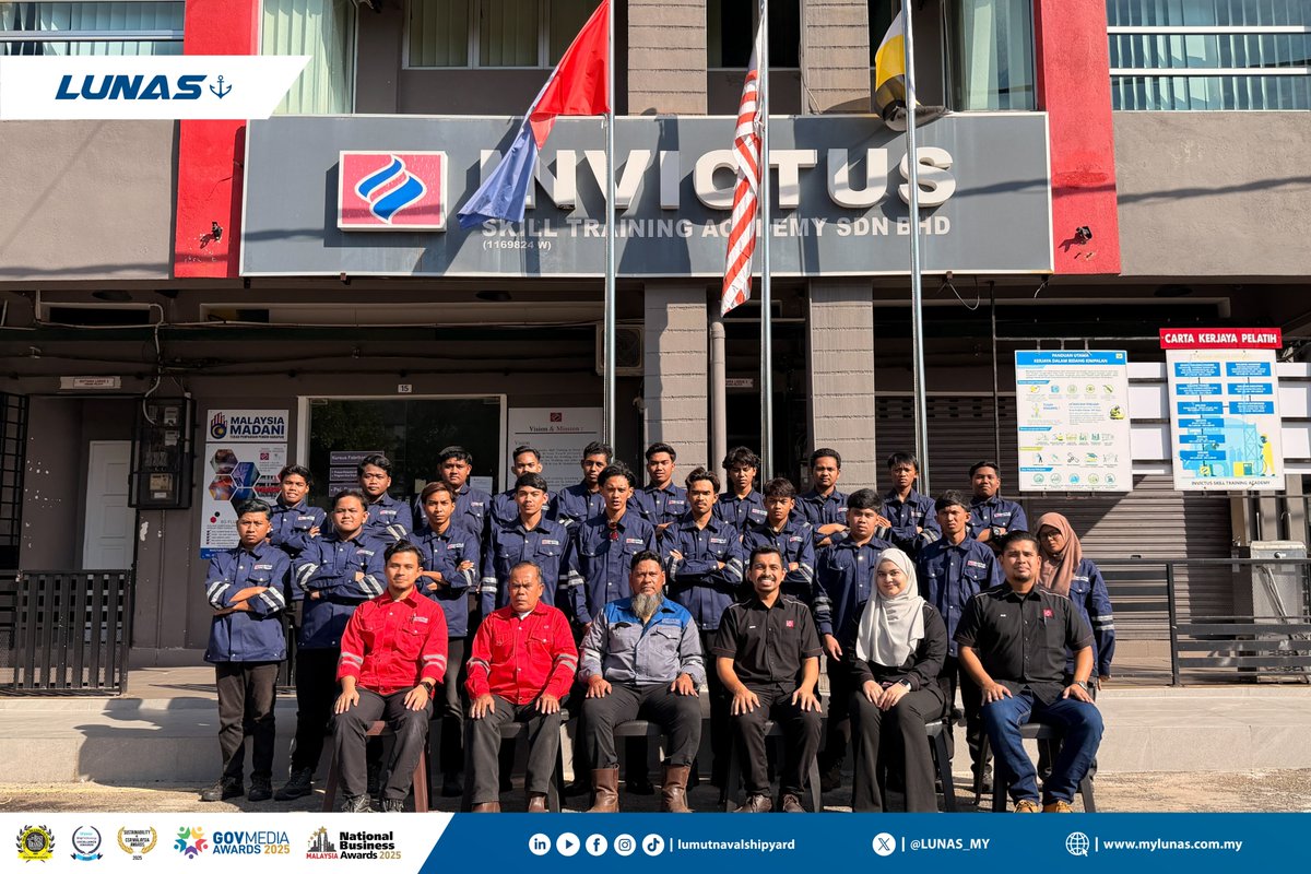 Lumut Naval Shipyard tweet media