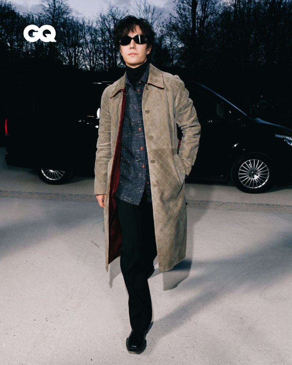 GQ ได้รูปอย่างเท่

WangYibo MonsieurCHANEL
#YIBOxCHANELShowFW26
#ChanelShow
#WangYiboxCHANEL #ParisFashionWeek2026
#ChanelFW26 #WangYibo