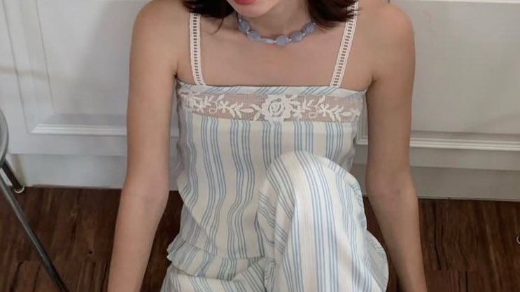 แล้วช่วงนี้ nomade ทำเสื้อผ้าออกมาน่ารักมากๆๆ มีดีเทลน่ารักเกือบทุกตัวเลยย ใส่แล้วดูละมุนๆ ตกหลุมรักแบรนด์นี้รอบที่ล้านนน🎀🩰🥯