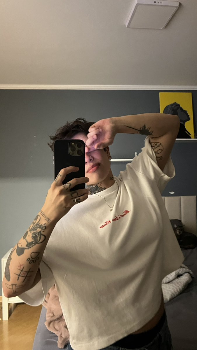 ana’s biggest fan tweet media